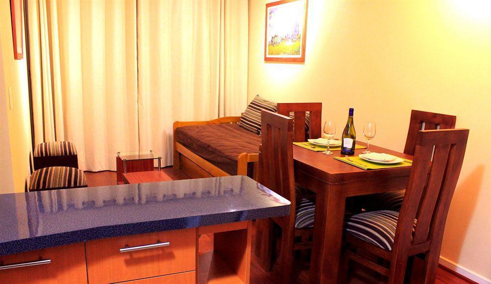 Plaza Paris Amistar Apartment ซานติอาโก ภายนอก รูปภาพ
